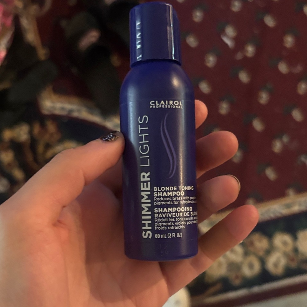 Clairol Professional Shimmer Lights Blonde Toning Shampoo - Purple Bottle